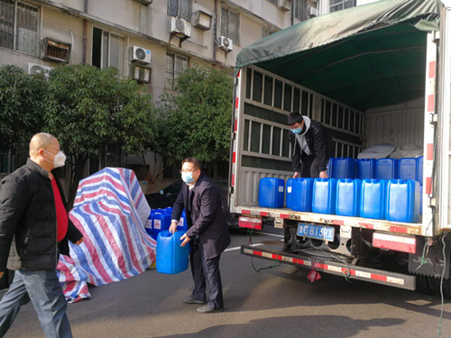 仙桃公司捐款捐物助力當(dāng)?shù)卣块T防控疫情