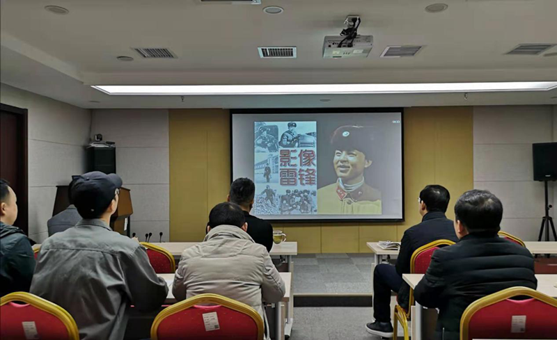 中泰學(xué)雷鋒-配圖1.png 中泰學(xué)雷鋒-配圖1.png