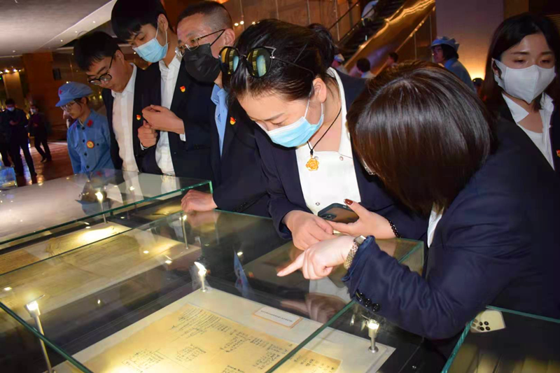 西安新能科技公司： 弘揚革命精神 傳承紅色基因配圖3.png