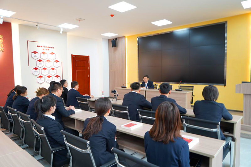 選煤公司黨支部舉行“學黨史淬煉修養(yǎng)”4.png 選煤公司黨支部舉行“學黨史淬煉修養(yǎng)”4.png