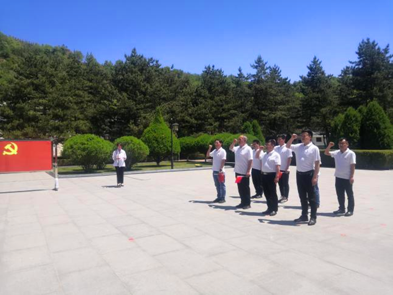 選煤公司彬長黨小組積極開展“踏尋紅色足跡主題”教育活動1.png 選煤公司彬長黨小組積極開展“踏尋紅色足跡主題”教育活動1.png