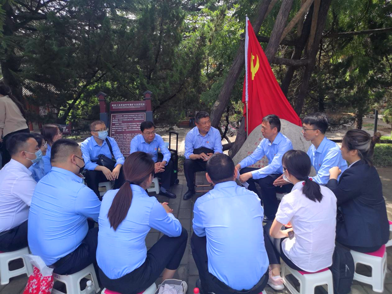 新能中泰公司組織黨員干部赴渭華起義紀念館3.png 新能中泰公司組織黨員干部赴渭華起義紀念館3.png