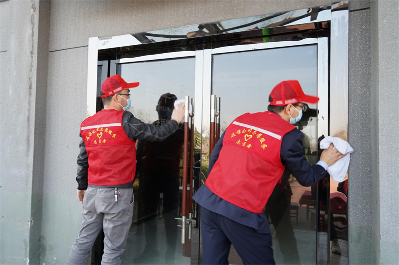 選煤公司黨總支開展“弘揚雷鋒精神 踐行初心使命”志愿服務主題黨日活動1.png