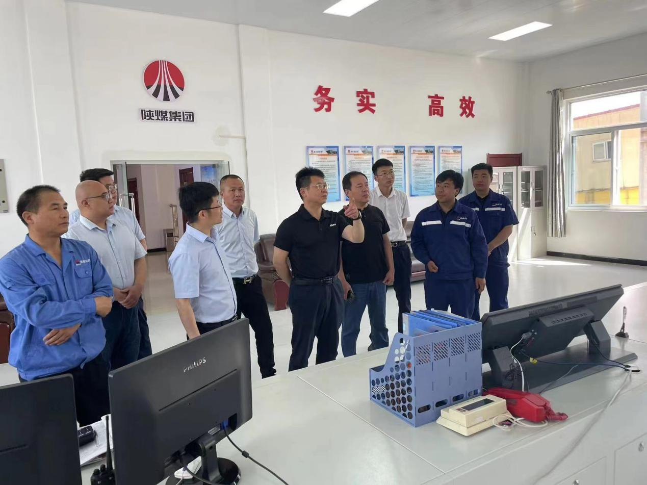 公司副總經理黃崗深入選煤公司陜北片區開展調查研究