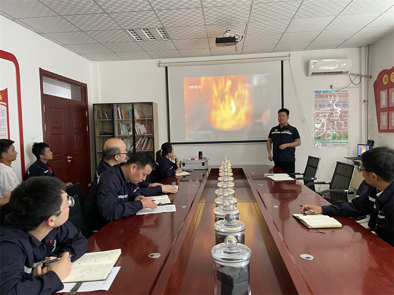 三原公司開(kāi)展消防安全專題培訓(xùn)1.png