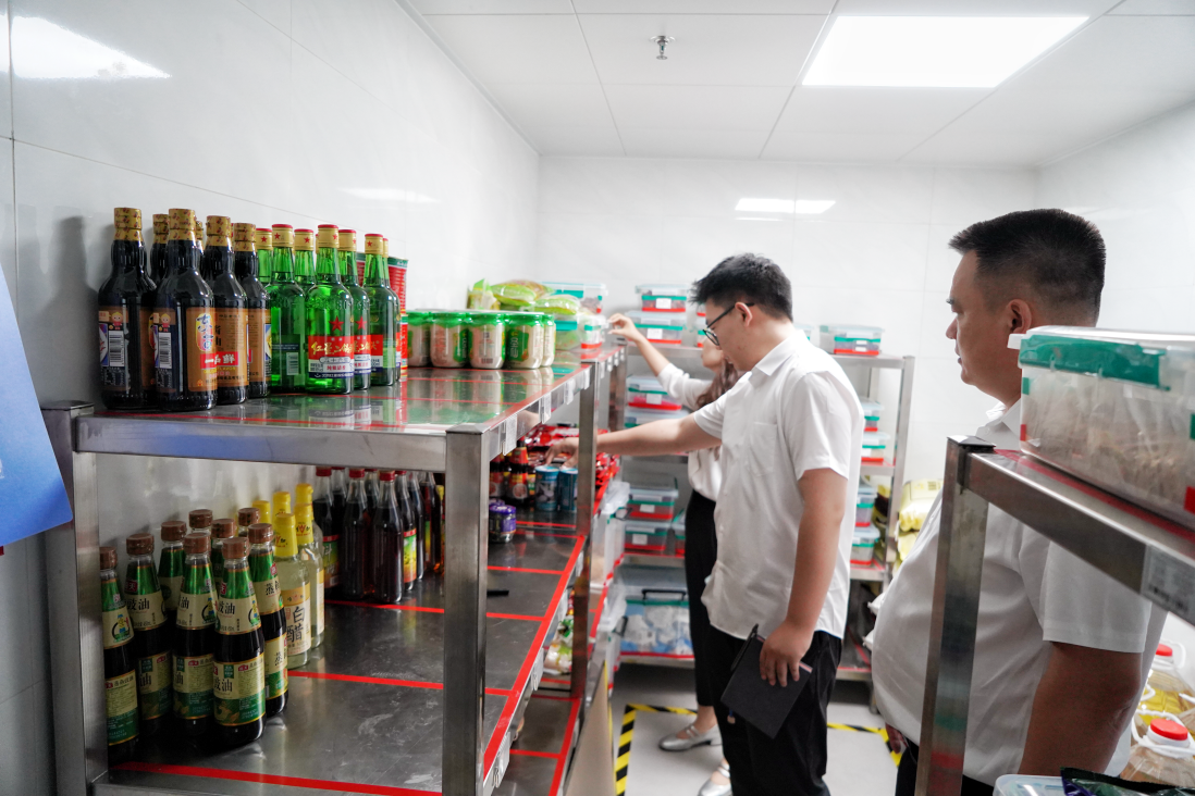 盡“膳”盡美 落在“食”處——新型能源公司開展職工餐廳調研督導