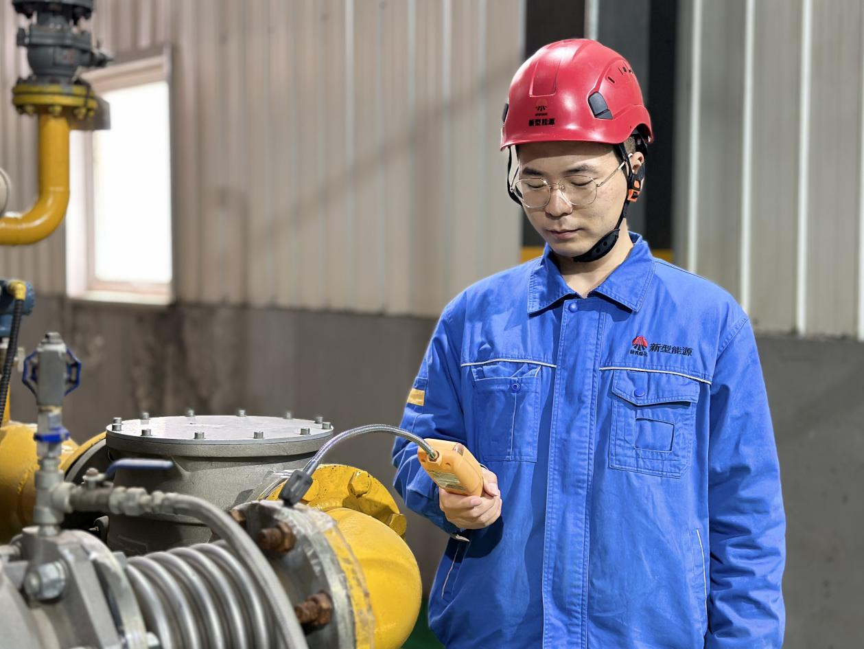 一樣的春節 別樣的堅守06.png