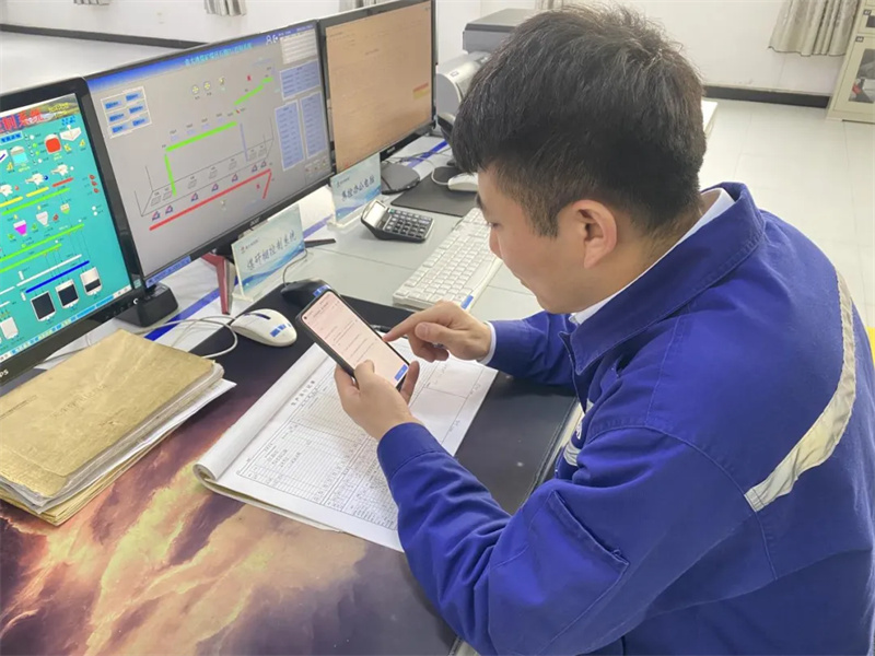 021743555508642935.jpg 選煤公司袁大灘選煤廠:電子化考試助力安全培訓01.jpg