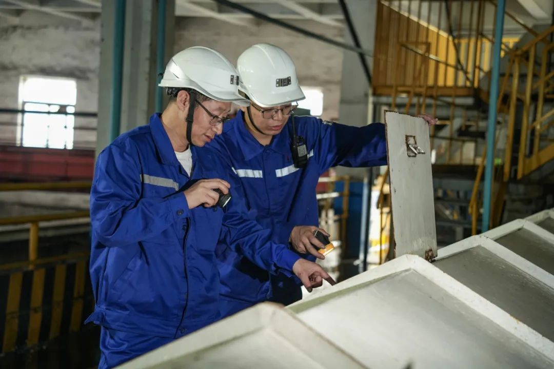 081754645094865409.jpg 如何實現(xiàn)質(zhì)效提升?看選煤公司龍華選煤廠的“數(shù)字經(jīng)濟(jì)”02.jpg