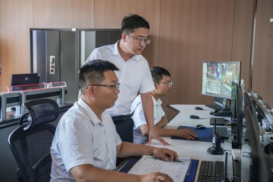 081754645111847506.jpg 如何實現(xiàn)質(zhì)效提升?看選煤公司龍華選煤廠的“數(shù)字經(jīng)濟(jì)”04.jpg