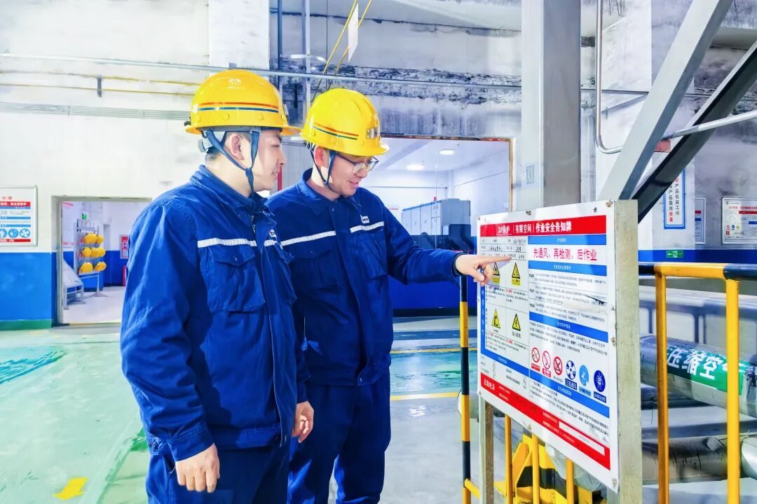 011764571187112124.jpg 神木2.jpg